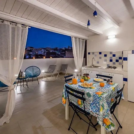 Le Perle Del Golfo Apartment